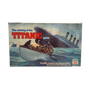 Vintage The Sinking Of The Titanic Game from Ideal (1976) Unused NEW